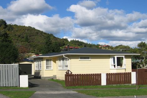 Photo of property in 62 Meremere Street, Wainuiomata, Lower Hutt, 5014