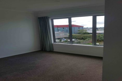 Photo of property in 12/19 Ruakiwi Road, Hamilton Lake, Hamilton, 3204