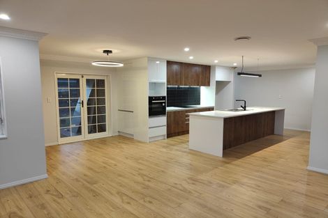 Photo of property in 47 Stratford Road, Manurewa, Auckland, 2105