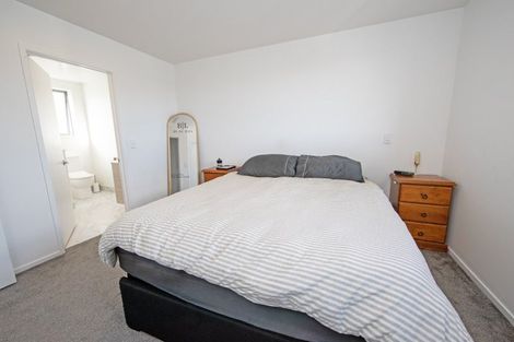 Photo of property in 27 Mohua Lane, Upper Riccarton, Christchurch, 8041