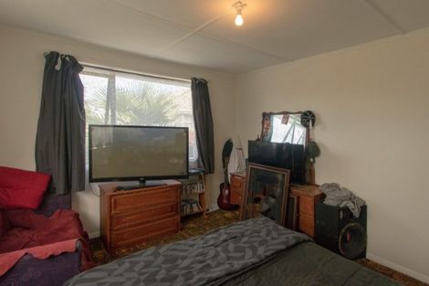 Photo of property in 20 Curling Crescent, Onekawa, Napier, 4110