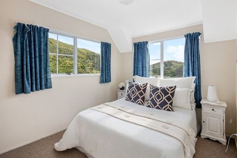 Photo of property in 63a Nalanda Crescent, Broadmeadows, Wellington, 6035