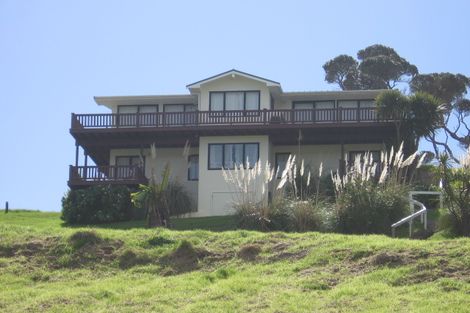 Photo of property in 40 Du Fresne Place, Russell, 0202