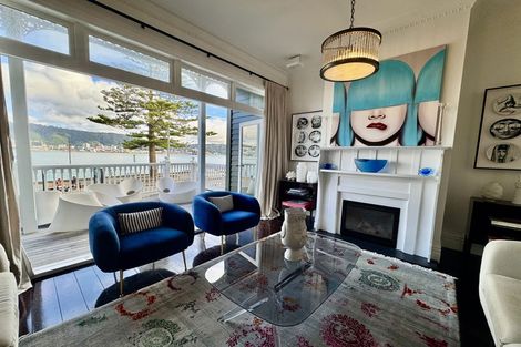 Photo of property in 322 Oriental Parade, Oriental Bay, Wellington, 6011