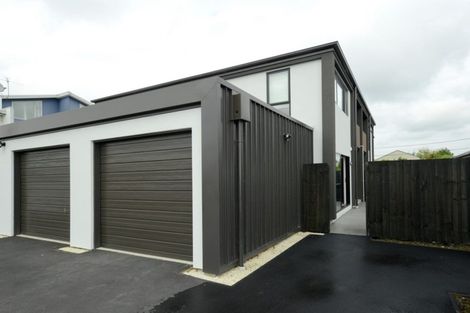 Photo of property in 1/447 Barbadoes Street, Edgeware, Christchurch, 8013