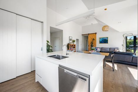 Photo of property in 10 Matheson Crescent, Albert Town, Wanaka, 9305