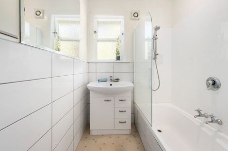 Photo of property in 82 Martindales Road, Heathcote Valley, Christchurch, 8022