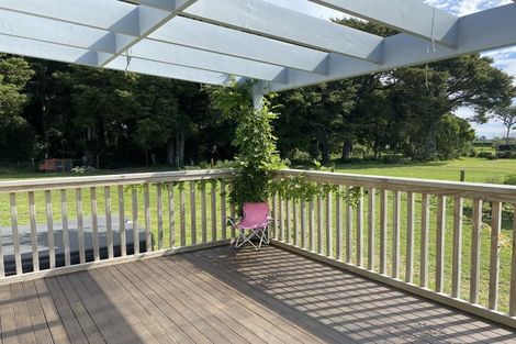 Photo of property in 22 Woven Stone Way, Ohau, Levin, 5570