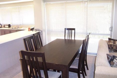 Photo of property in 19 Bluewater Place, Paraparaumu, 5032