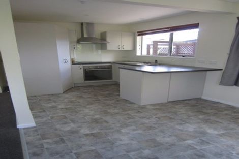 Photo of property in 2/9 Archdall Place, Avonhead, Christchurch, 8042