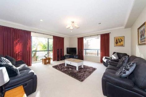 Photo of property in 56 San Marino Drive West, Henderson, Auckland, 0612