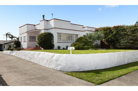 Photo of property in 443 Maunganui Road, Mount Maunganui, 3116