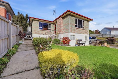 Photo of property in 166a Main South Road, Green Island, Dunedin, 9018