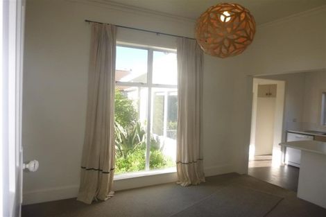 Photo of property in 6 Mchardy Street, Havelock North, 4130