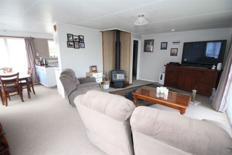 Photo of property in 13 Thompson Street, Tokoroa, 3420