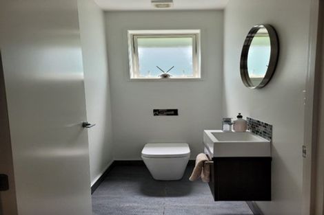 Photo of property in 699a Great North Road, Grey Lynn, Auckland, 1021