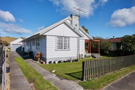 Photo of property in 35 Ida Road, Outer Kaiti, Gisborne, 4010
