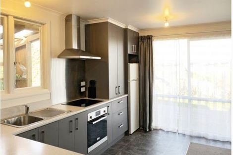 Photo of property in 15 Stamford Street, Balclutha, 9230