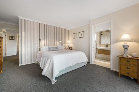 Photo of property in 7 Star Place, Cockle Bay, Auckland, 2014