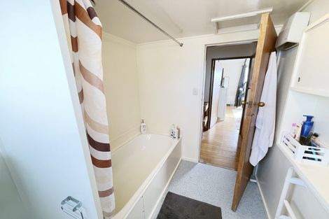 Photo of property in 3/33 Frankmoore Avenue, Johnsonville, Wellington, 6037