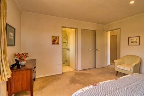 Photo of property in 10 Te Puna Place, Havelock North, 4130