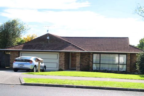 Photo of property in 38 Carriage Close, Northpark, Auckland, 2013