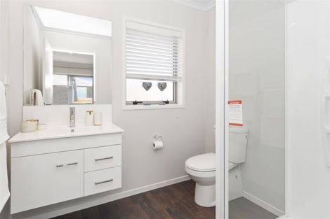 Photo of property in 9 Hills View Drive, Papamoa, 3118