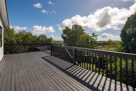 Photo of property in 25 Barberton Terrace, Red Hill, Papakura, 2110