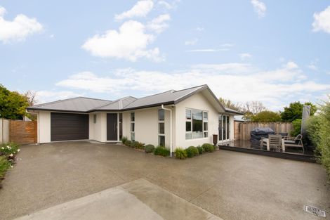 Photo of property in 402a Featherston Street, Palmerston North, 4414