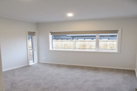 Photo of property in 12 Brumbie Way, Karaka, Papakura, 2113