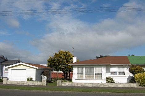Photo of property in 36 Liverpool Street, Levin, 5510