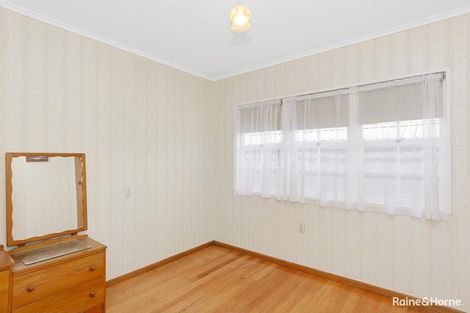 Photo of property in 1/500 Devonport Road, Tauranga South, Tauranga, 3112
