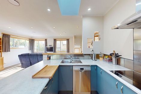 Photo of property in 1 Berkshire Avenue, Wilton, Wellington, 6012