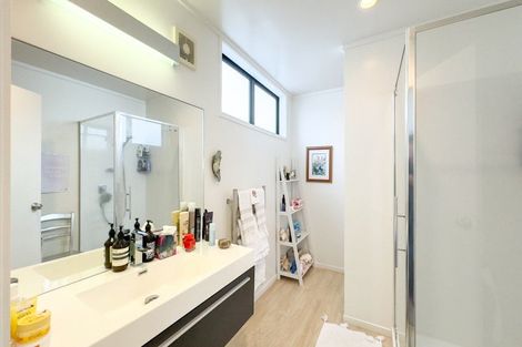 Photo of property in 112 Pohutukawa Crescent, Whangamata, 3620