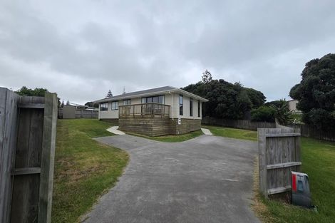 Photo of property in 21 Sunset Drive, Baylys Beach, Dargaville, 0377