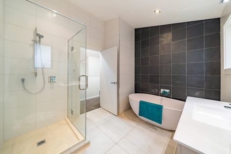 Photo of property in 9 Sylvan Way, Silverstream, Upper Hutt, 5019