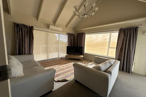 Photo of property in 89 Kahu Road, Paremata, Porirua, 5024