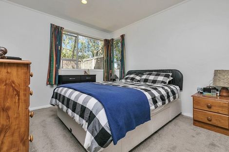Photo of property in 47 Vandeleur Avenue, Birkdale, Auckland, 0626