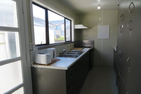 Photo of property in 35 Bay Street, Petone, Lower Hutt, 5012