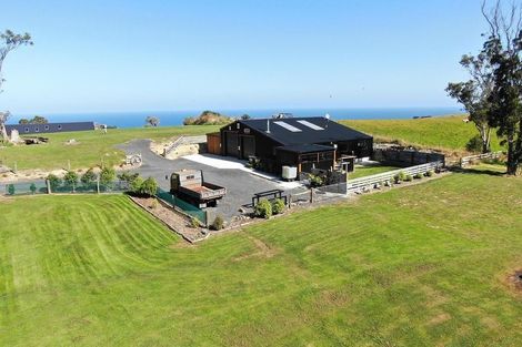 Photo of property in 119 Green Island Bush Road, Blackhead, Dunedin, 9076