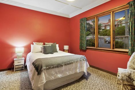 Photo of property in 1 Woodside Terrace, Andersons Bay, Dunedin, 9013