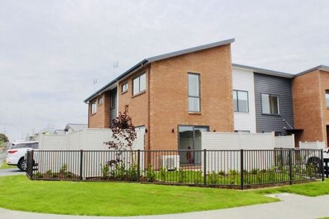 Photo of property in 37 Nganui Avenue, Takanini, 2112