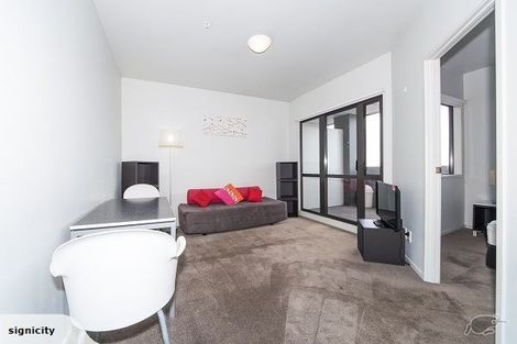 Photo of property in St Paul Apartments, 1b/4 Saint Paul Street, Auckland Central, Auckland, 1010