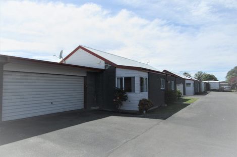 Photo of property in 2/54 Tilford Street, Woolston, Christchurch, 8062