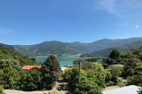 Photo of property in 23 Sandy Bay Road, Black Rock, Marlborough Sounds, 7282