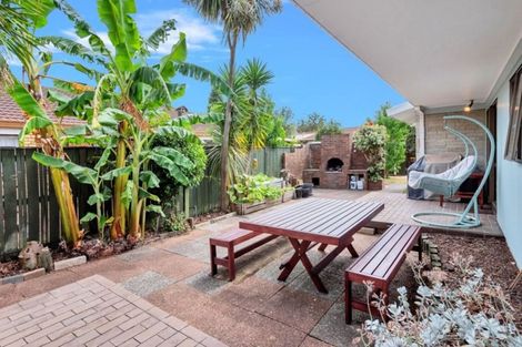 Photo of property in 29 Lakeside Drive, Pahurehure, Papakura, 2113