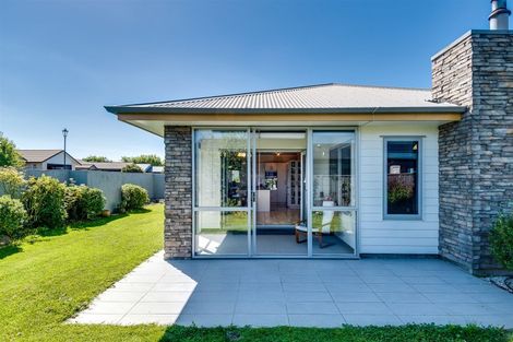 Photo of property in 4 Highgrove Place, Waipukurau, 4200