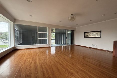 Photo of property in 30 Udys Road, Pakuranga, Auckland, 2010