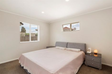 Photo of property in 6a Stella Place, Manurewa, Auckland, 2102