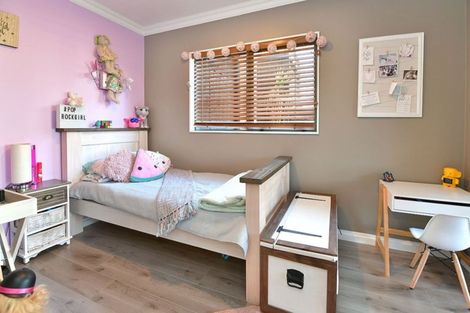 Photo of property in 34 Midshipman Court, Gulf Harbour, Whangaparaoa, 0930